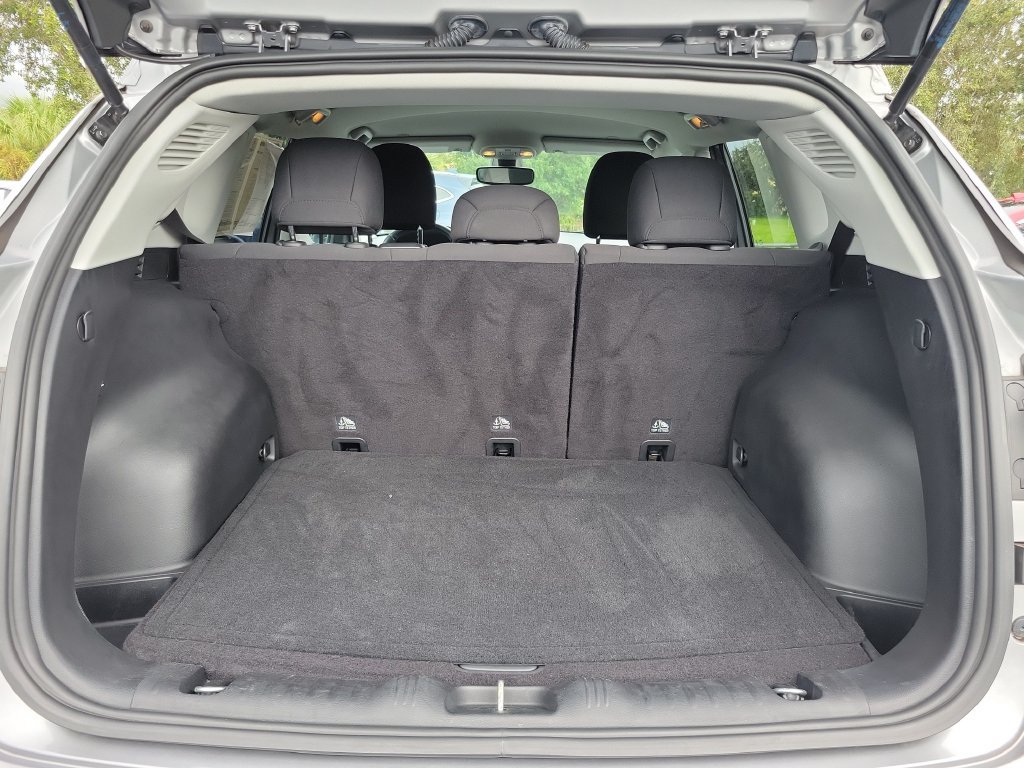 Used 2019 Jeep Compass Sport w/ Cold Weather Group AWD/4WD image 9