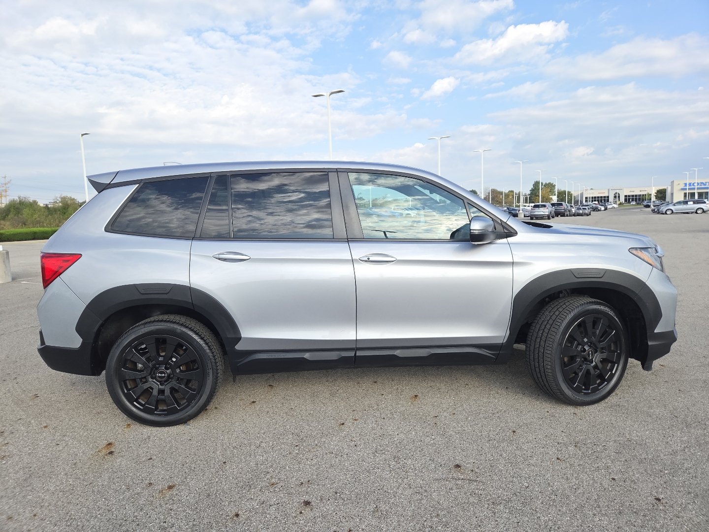 Used 2023 Honda Passport EX-L image 19