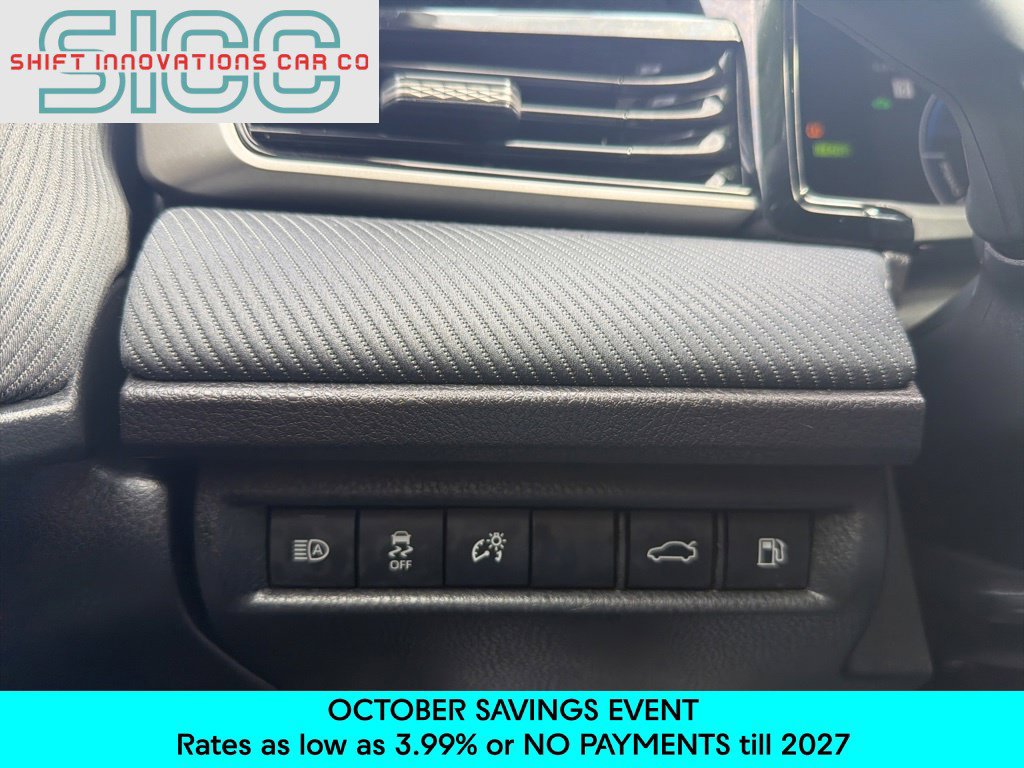 Used 2025 Toyota Camry SE FWD image 19