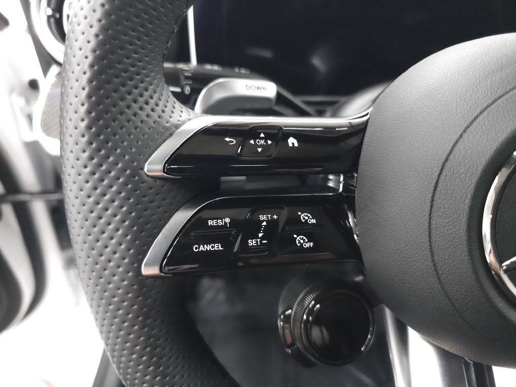 Used 2023 Mercedes-Benz C 43 AMG 4MATIC Sedan image 11