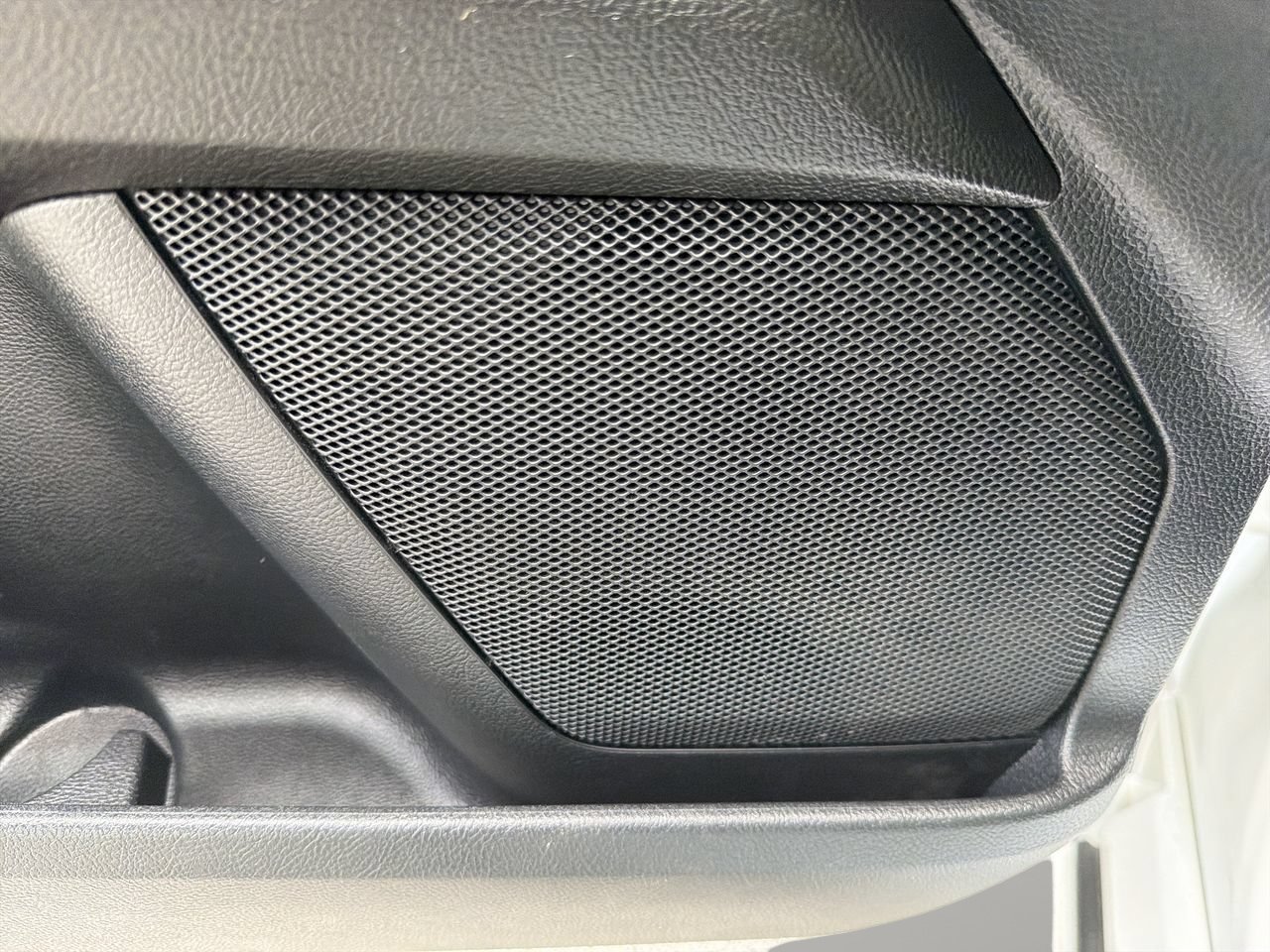 Used 2019 Ford Fusion S FWD image 18