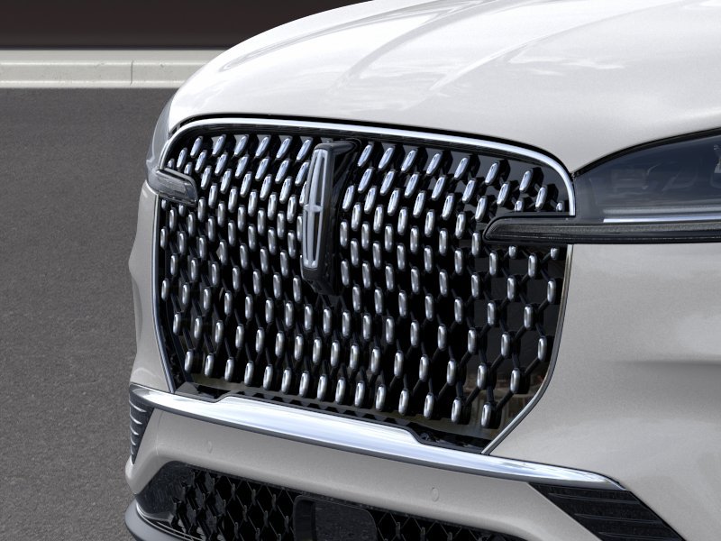 Used 2025 Lincoln Aviator Reserve w/ Illumination Package RWD image 17