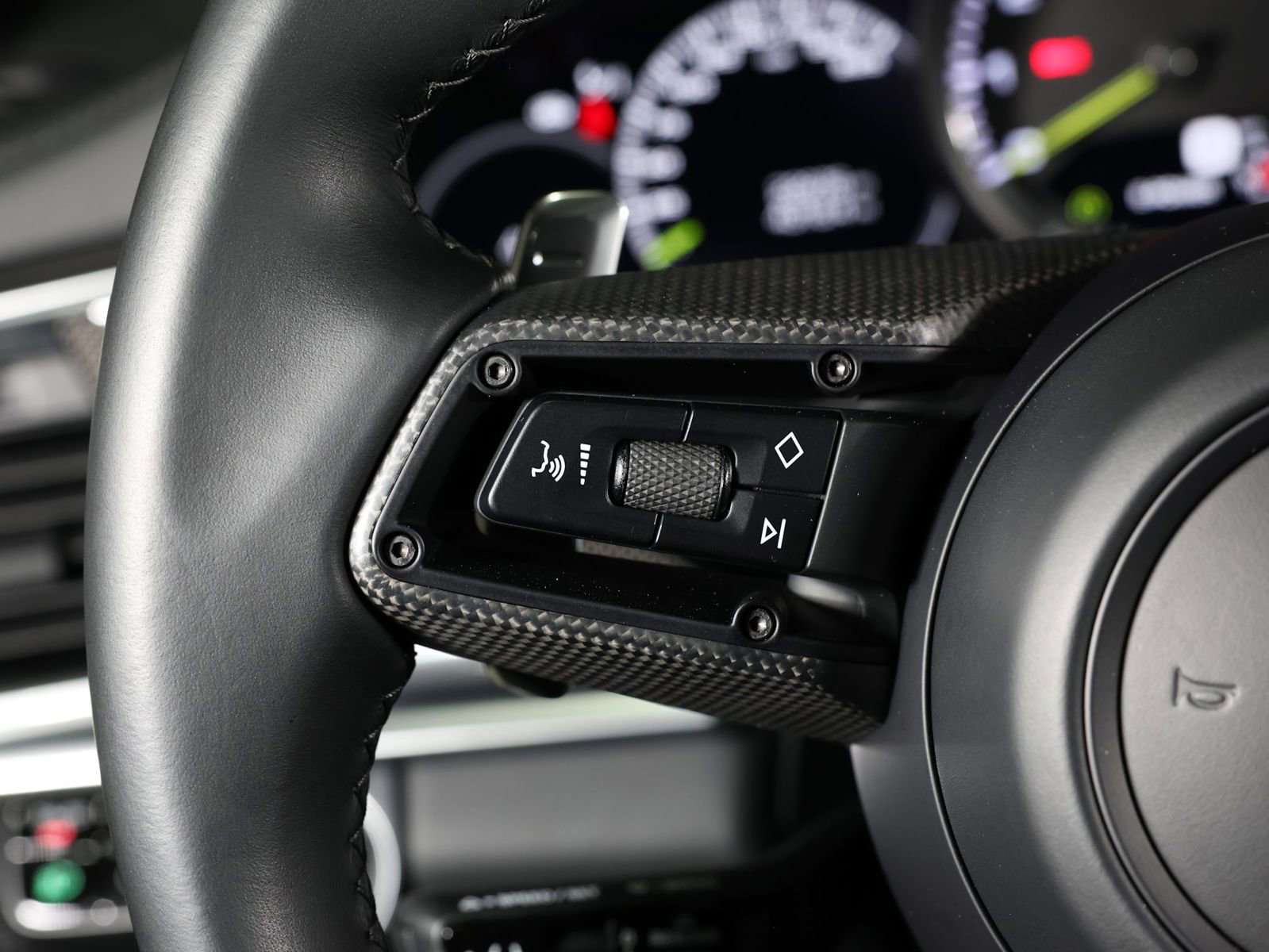 Used 2021 Porsche Panamera Turbo S w/ Assistance Package image 40