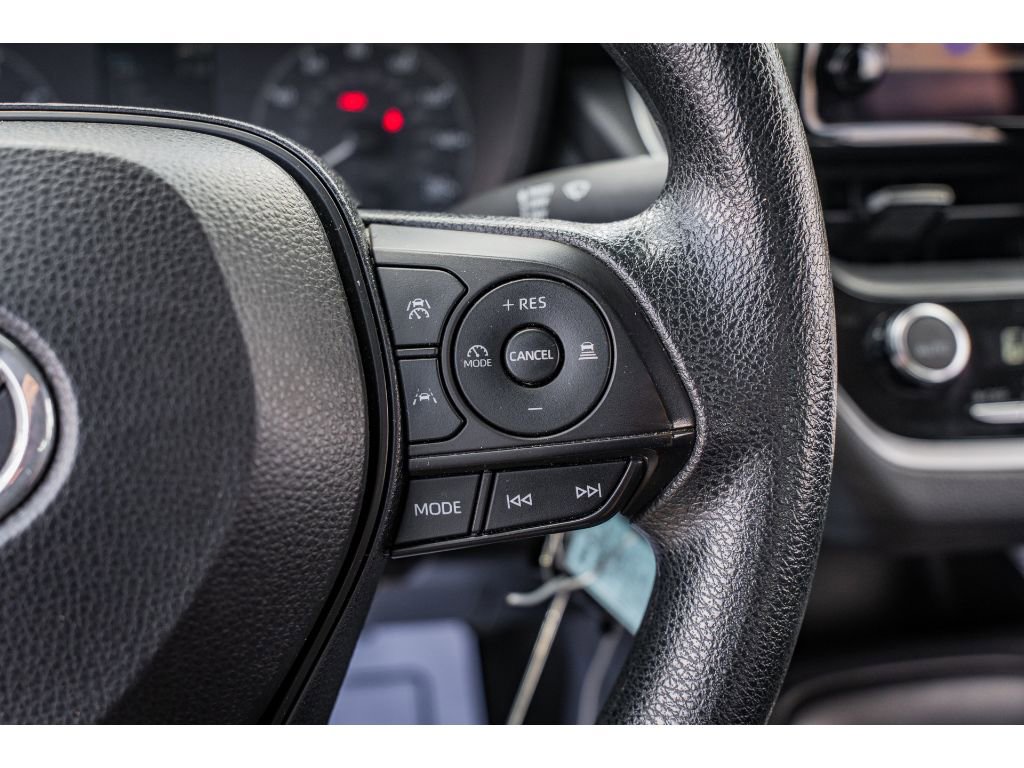 Used 2023 Toyota Corolla LE FWD image 12