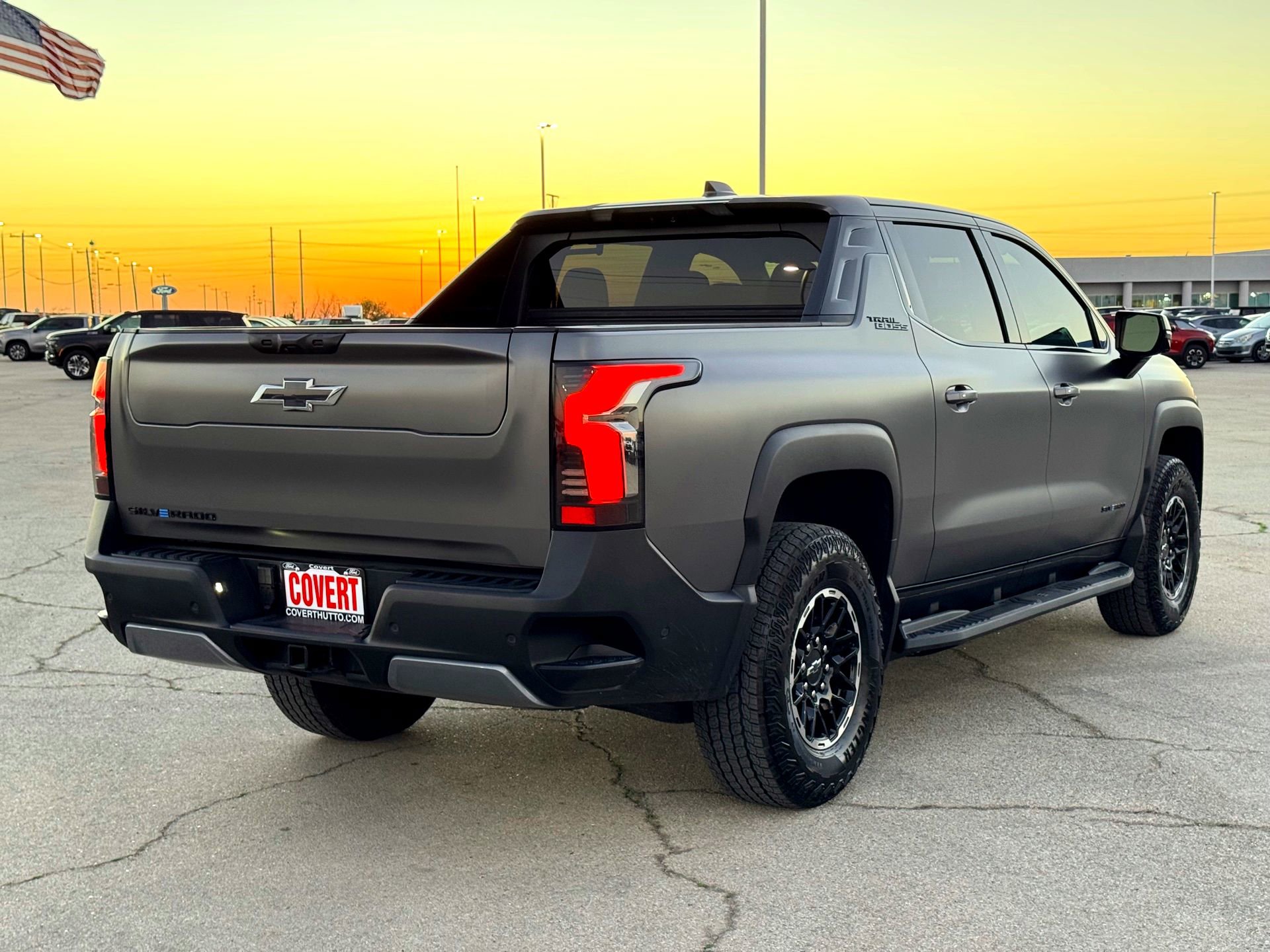 Used 2026 Chevrolet Silverado EV Trail Boss w/ Premium Package image 8