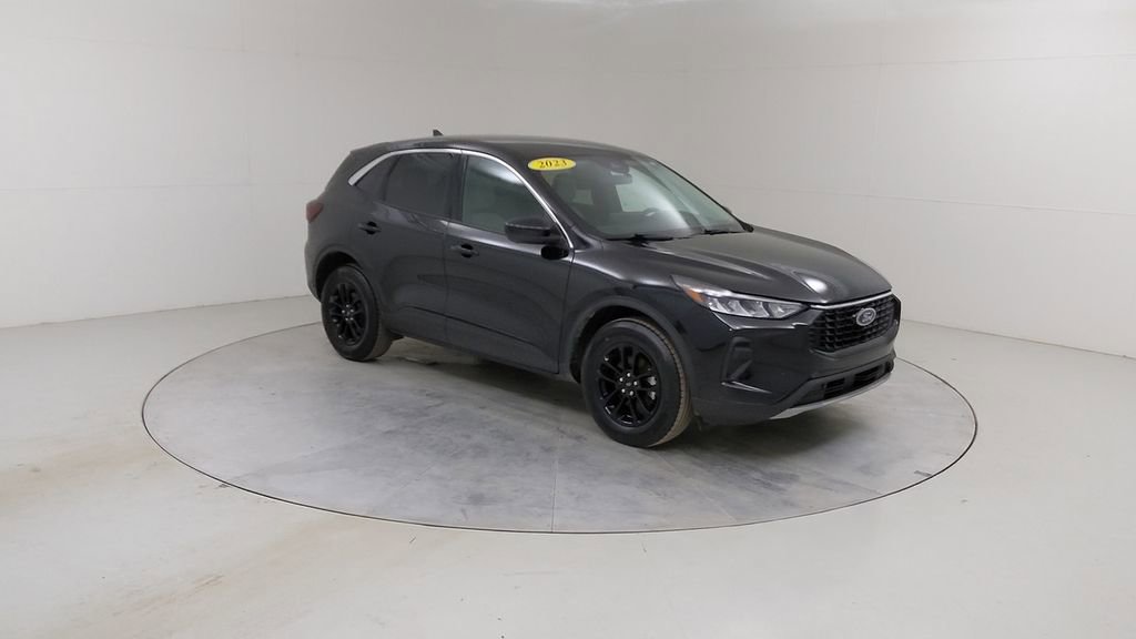 Certified 2023 Ford Escape Active w/ Tech Pack #2 image 10