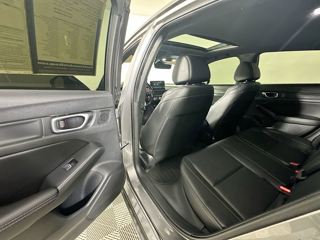 Used 2023 Acura Integra A-Spec image 17