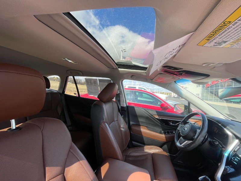 Used 2020 Subaru Outback Touring image 3