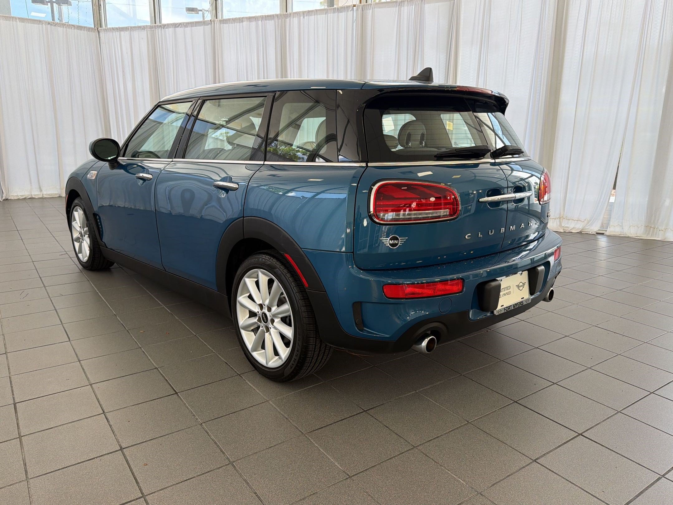 Certified 2024 MINI Cooper Clubman S w/ Signature Upholstery Package FWD image 3