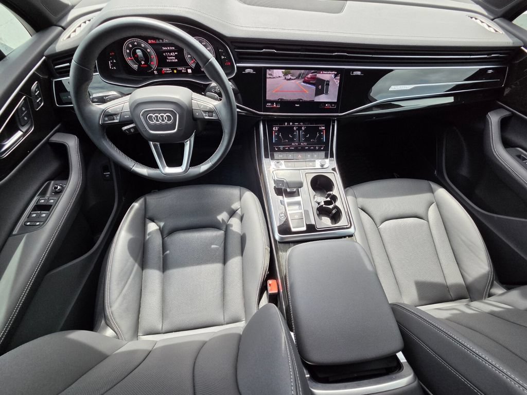 Certified 2025 Audi Q7 2.0T Premium Plus w/ Premium Plus Package AWD/4WD image 14
