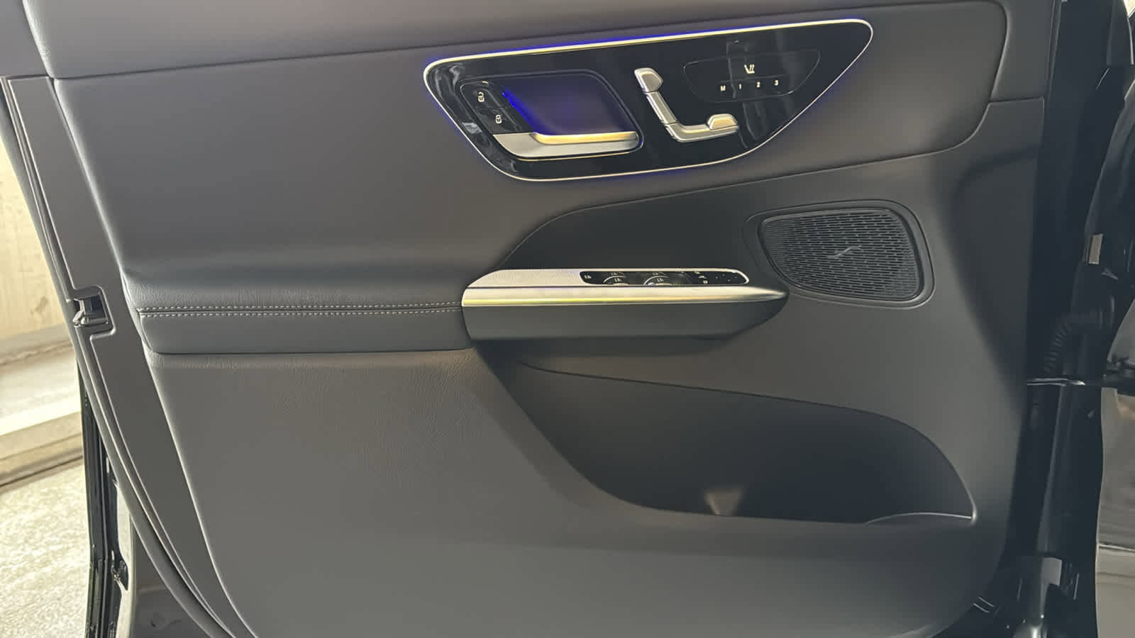 New 2026 Mercedes-Benz GLC 300 4MATIC image 15