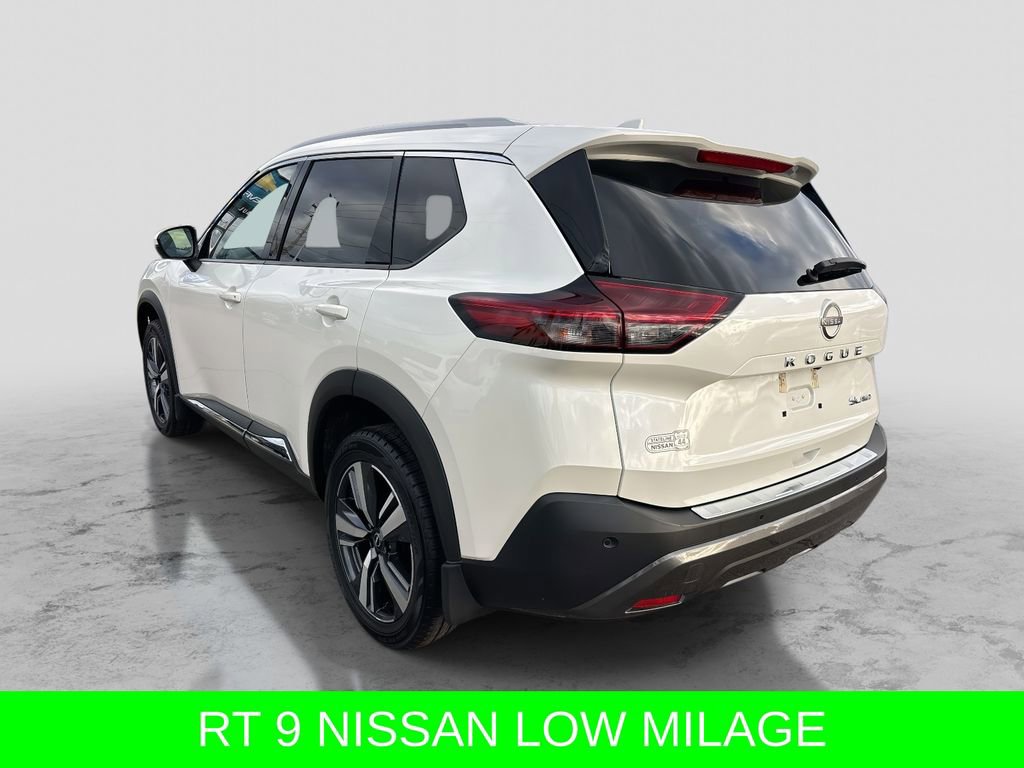 Certified 2023 Nissan Rogue SL image 3