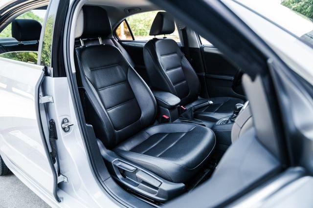 Used 2017 Volkswagen Jetta SE image 81