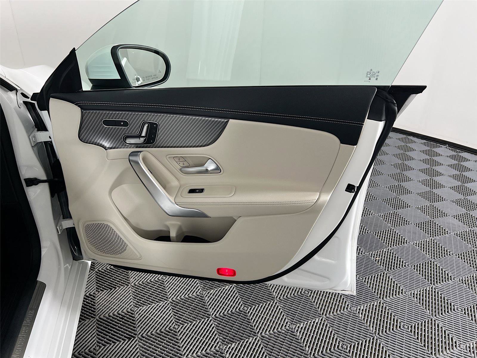 Certified 2024 Mercedes-Benz CLA 250 4MATIC image 23