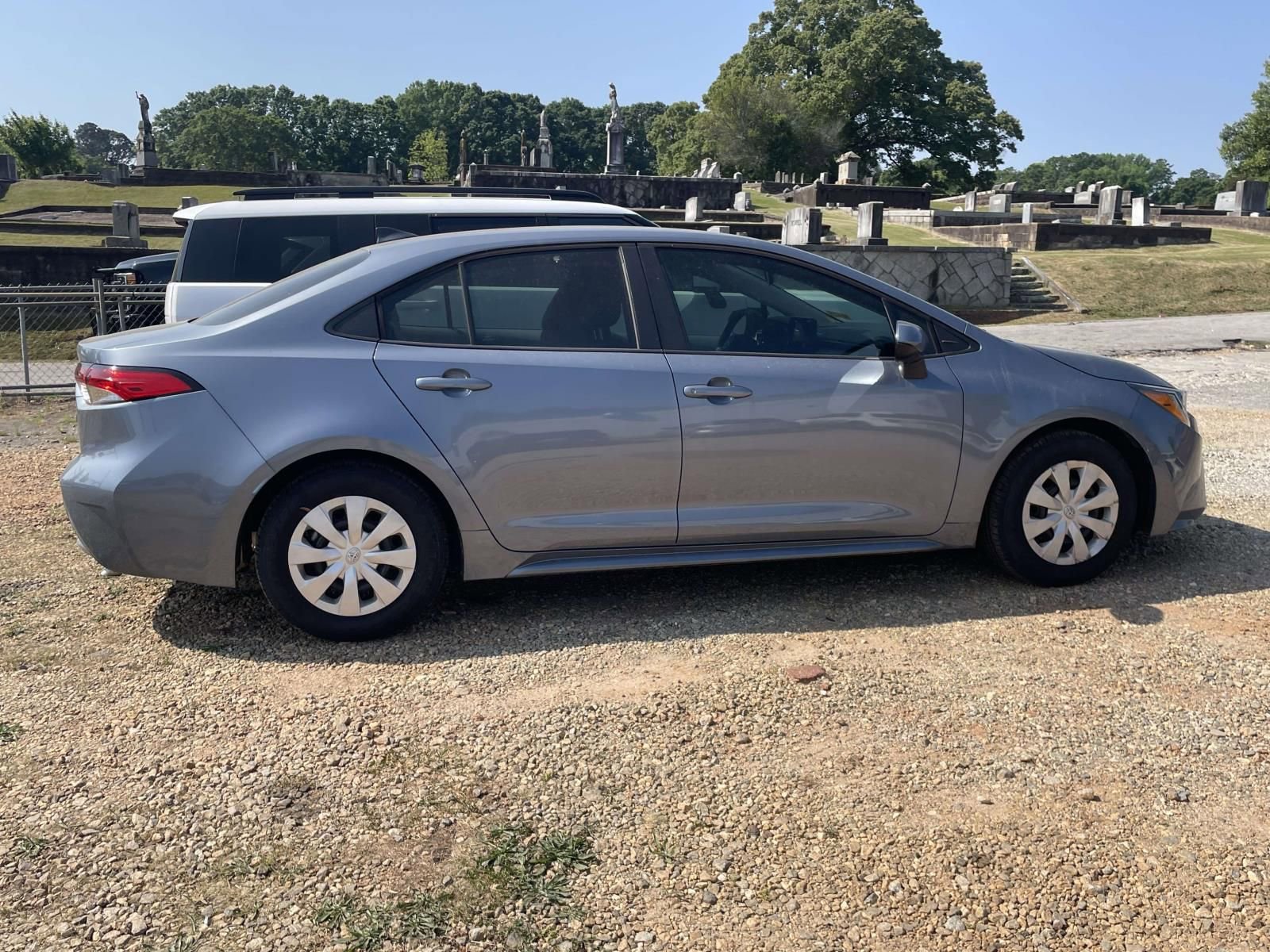 Used 2022 Toyota Corolla L FWD image 10