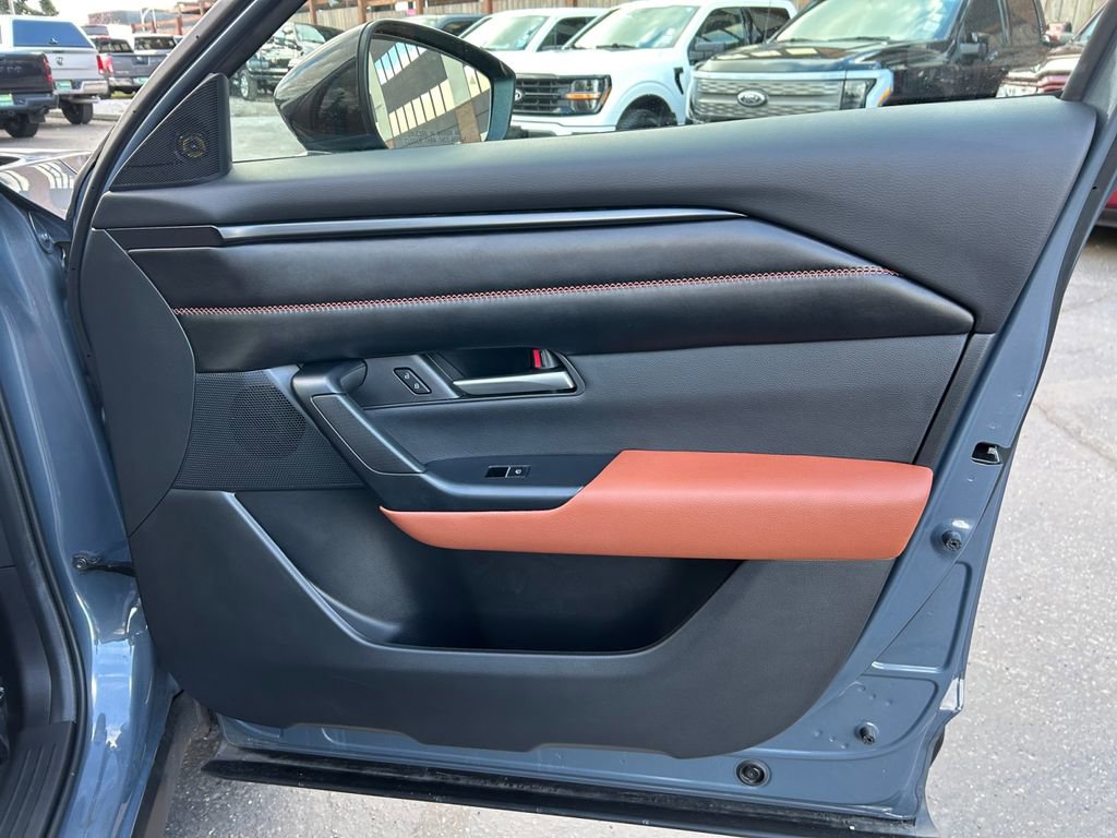 Used 2023 MAZDA CX-50 Meridian Edition w/ Cargo Package image 25