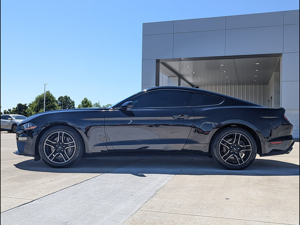 Used 2020 Ford Mustang GT RWD image 9