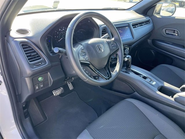 Used 2020 Honda HR-V Sport image 16