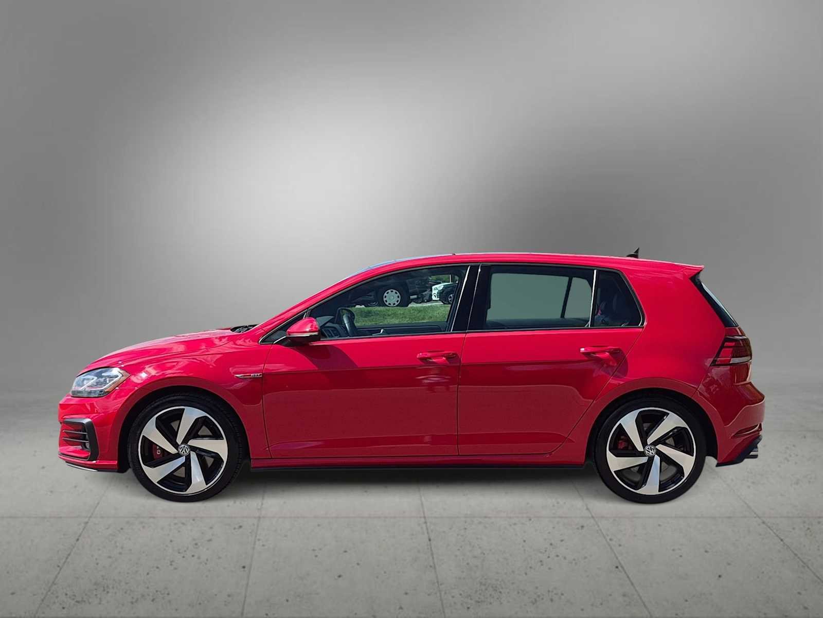 Used 2019 Volkswagen GTI SE FWD image 5