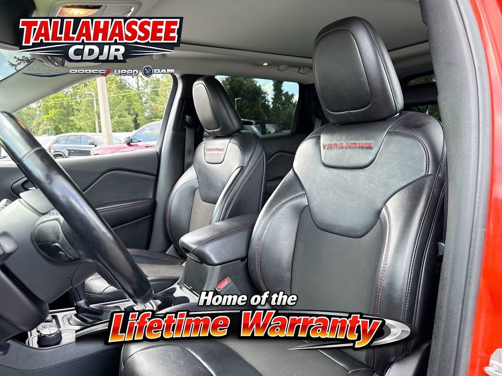 Used 2021 Jeep Cherokee Trailhawk w/ Sun, Sound & Nav Group AWD/4WD image 14