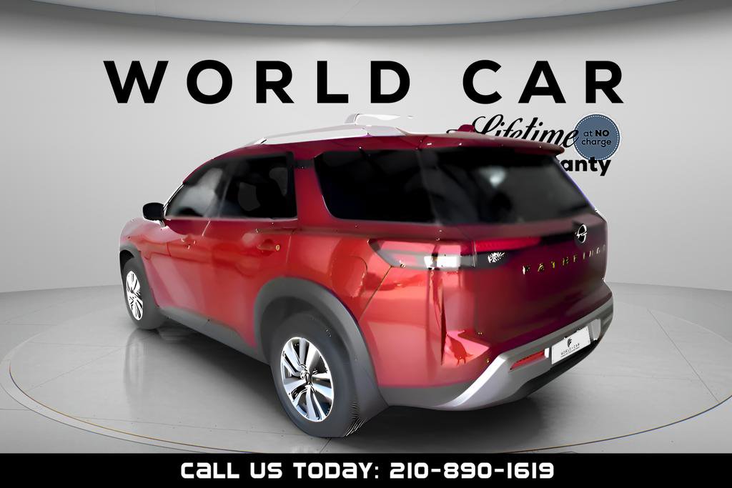 Used 2024 Nissan Pathfinder SL image 5