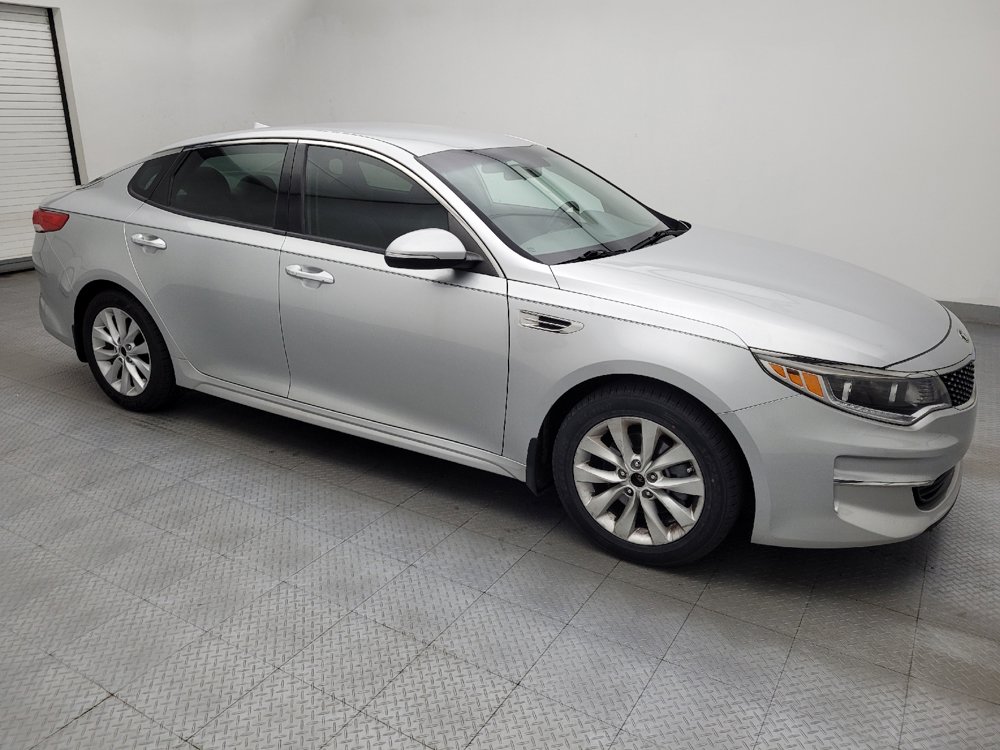 Used 2016 Kia Optima EX FWD image 11