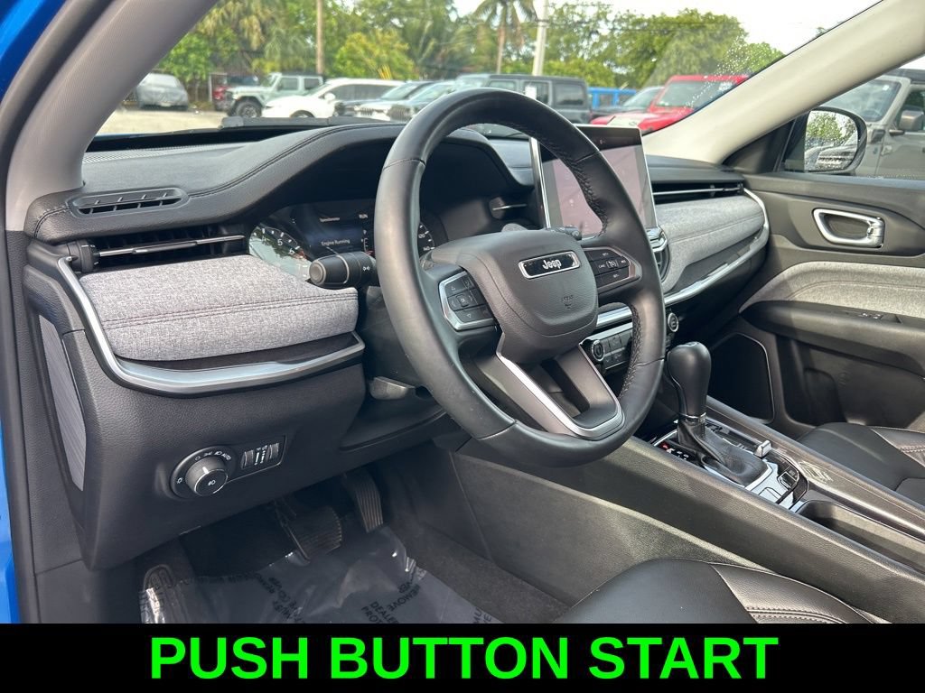 Certified 2022 Jeep Compass Latitude AWD/4WD image 12