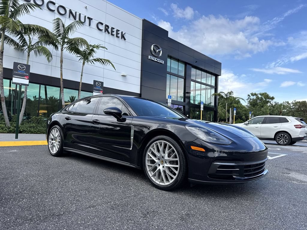 Used 2018 Porsche Panamera 4 Executive AWD/4WD image 22