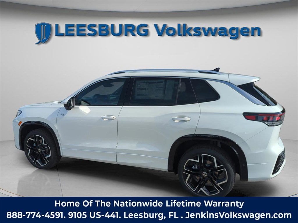 Used 2026 Volkswagen Tiguan SEL R-Line image 10