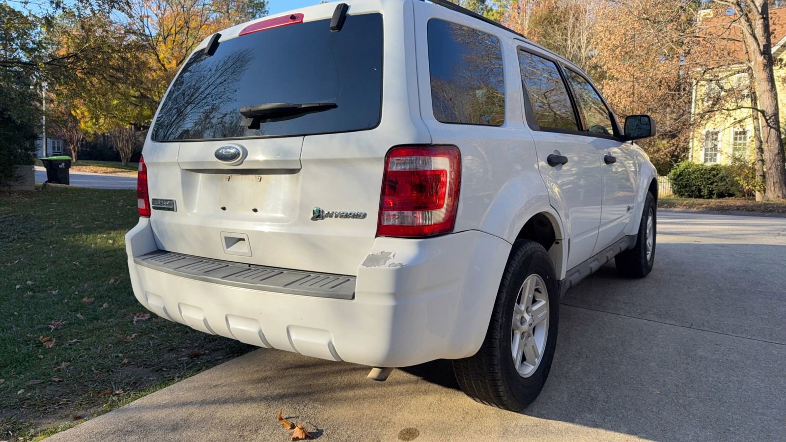 Used 2010 Ford Escape 2WD Hybrid image 8