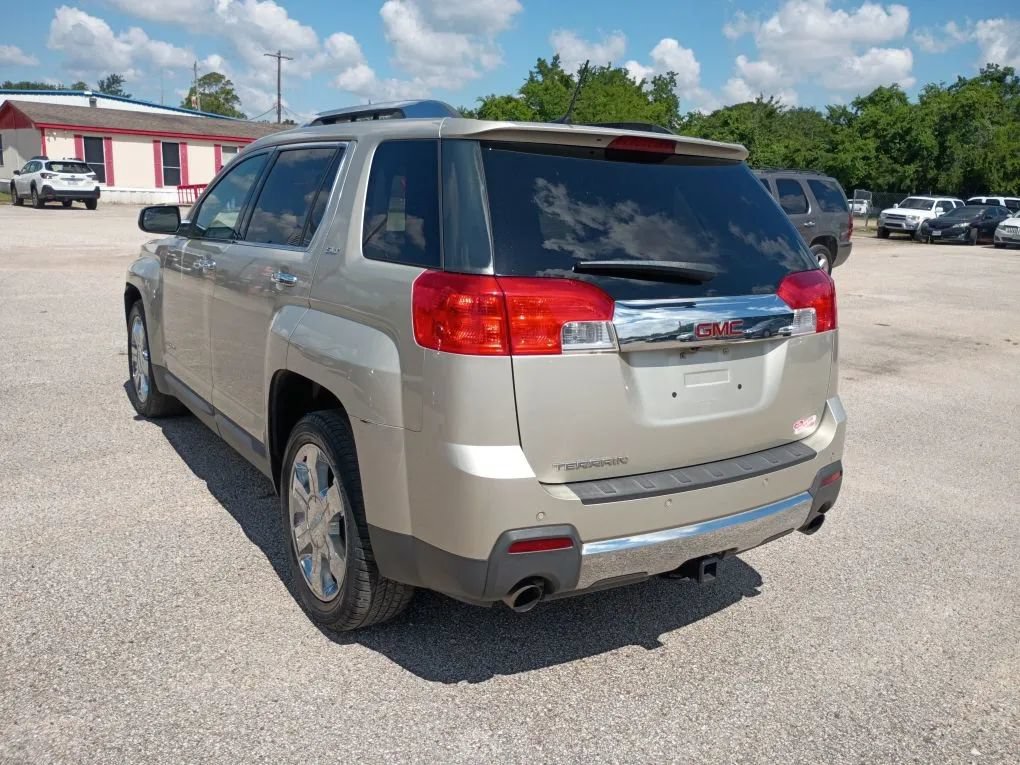 Used 2013 GMC Terrain SLT FWD image 3