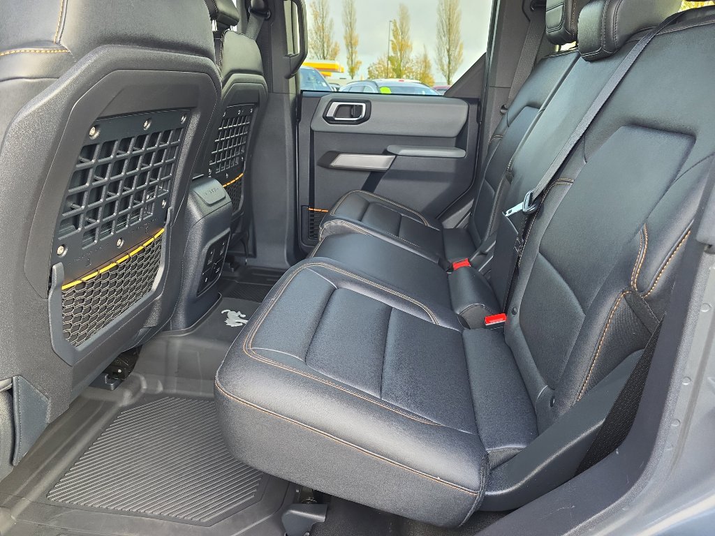 Certified 2022 Ford Bronco Badlands w/ Sasquatch Package image 19