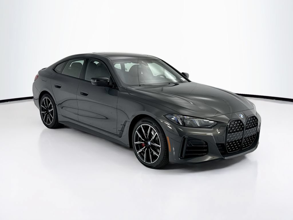 New 2026 BMW 430i w/ M Sport Package RWD image 3