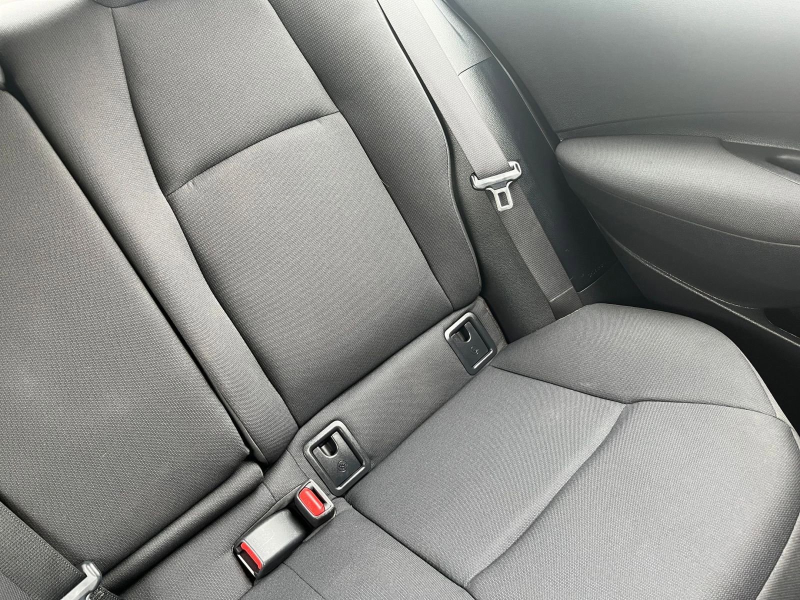 Used 2023 Toyota Corolla LE image 35