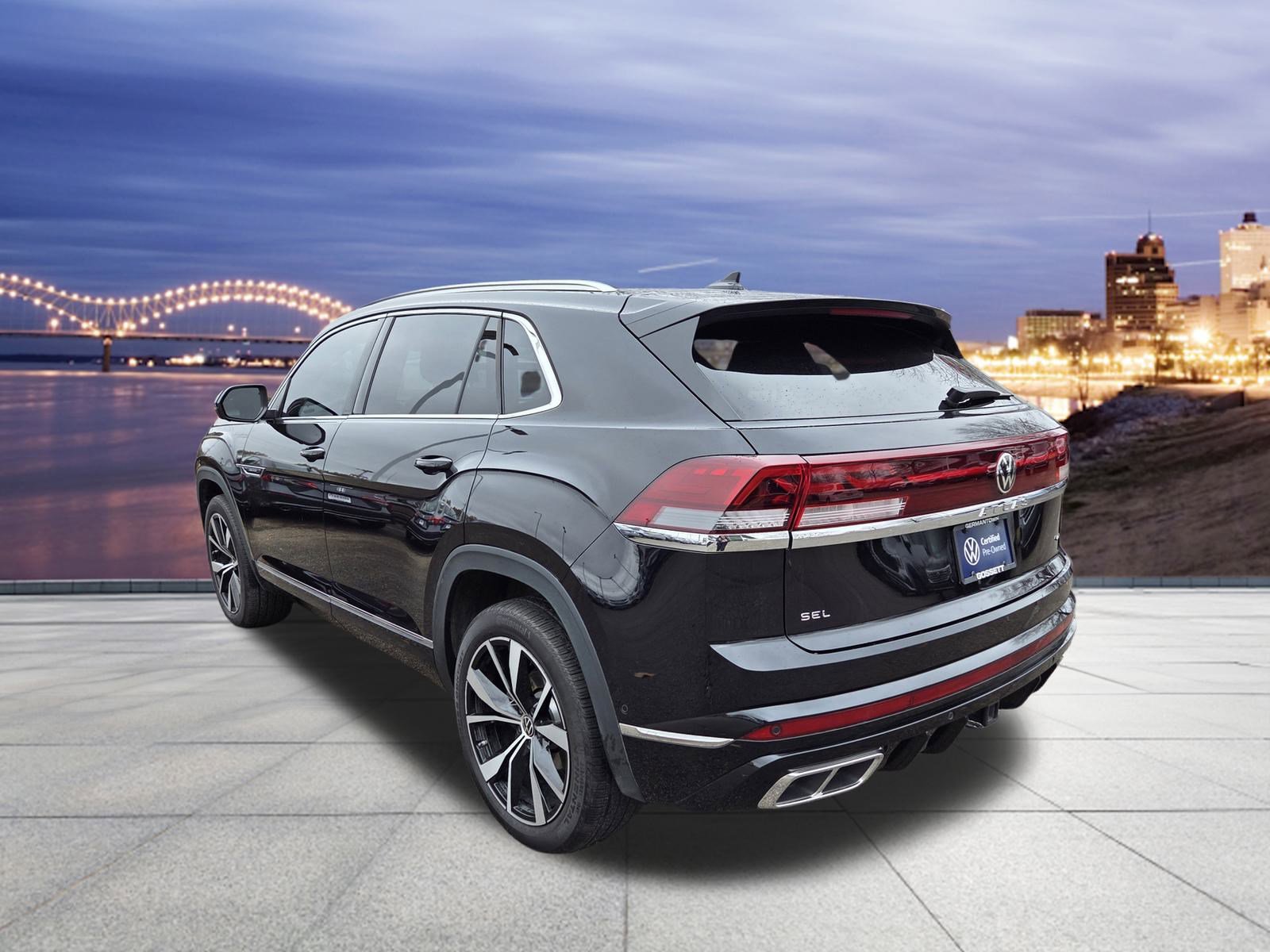 Certified 2024 Volkswagen Atlas Cross Sport SEL Premium R-Line image 3