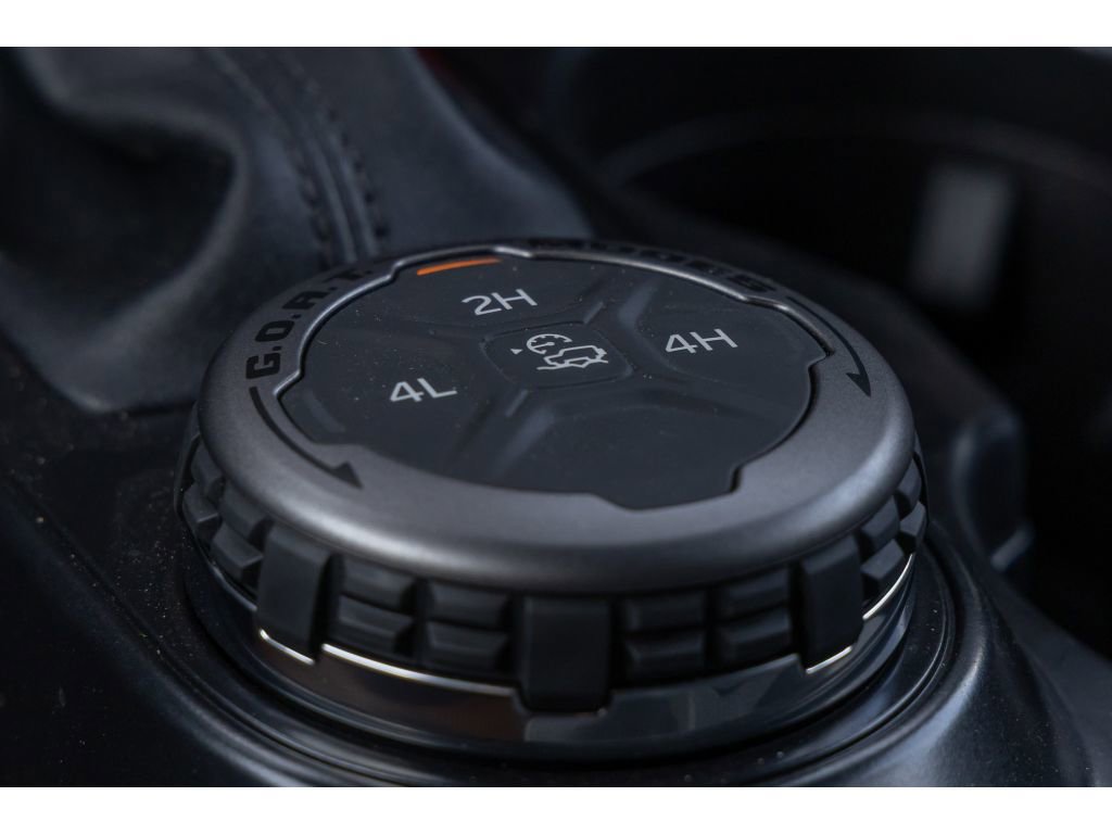 Used 2024 Ford Bronco Outer Banks image 28