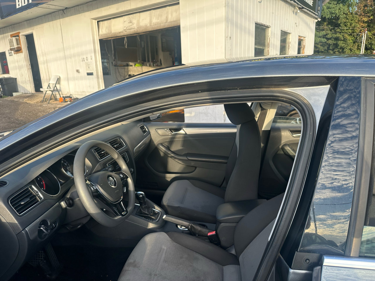 Used 2017 Volkswagen Jetta S image 7