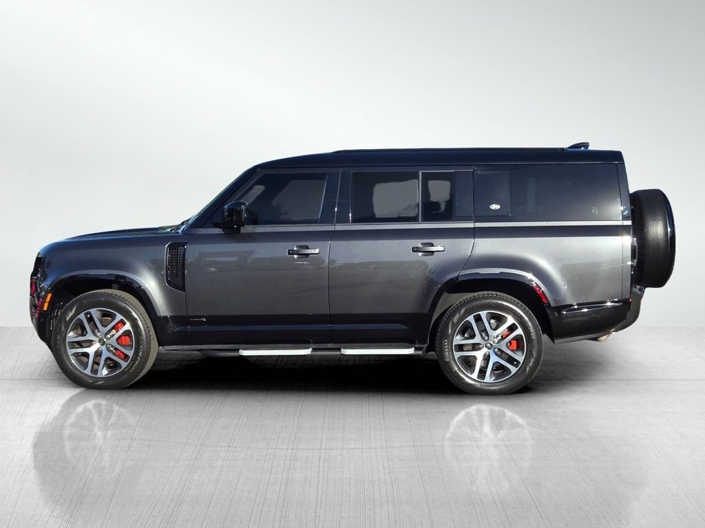 Used 2023 Land Rover Defender 130 X AWD/4WD image 7
