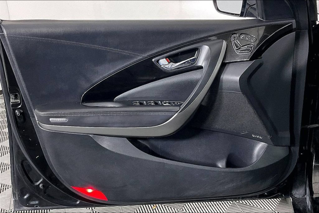Used 2015 Hyundai Azera Limited FWD image 23