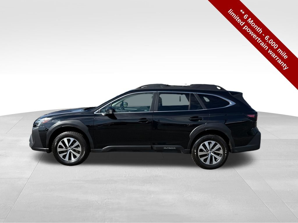 Used 2024 Subaru Outback Premium AWD/4WD image 2