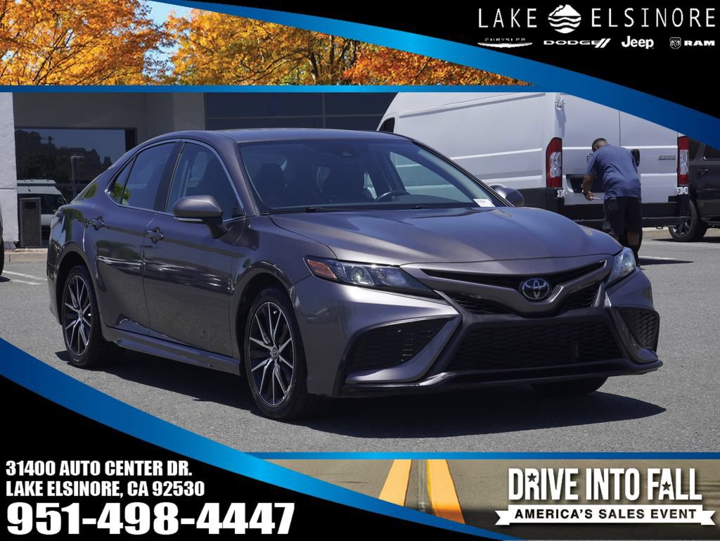Used 2024 Toyota Camry SE