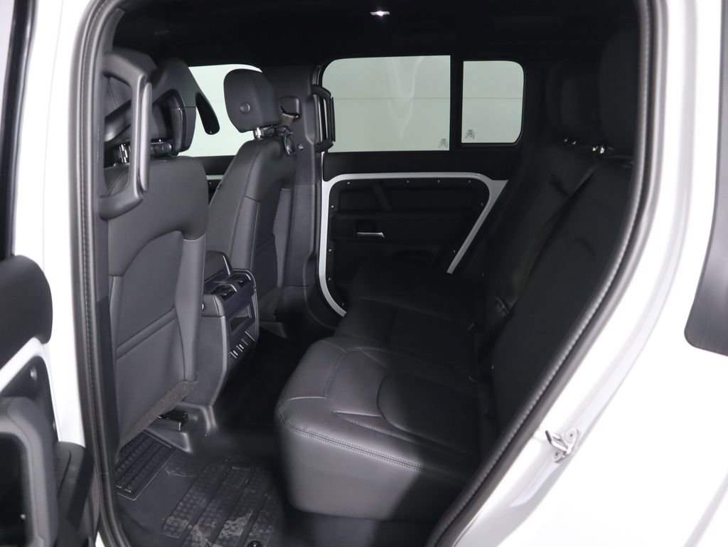 New 2026 Land Rover Defender 110 S image 22