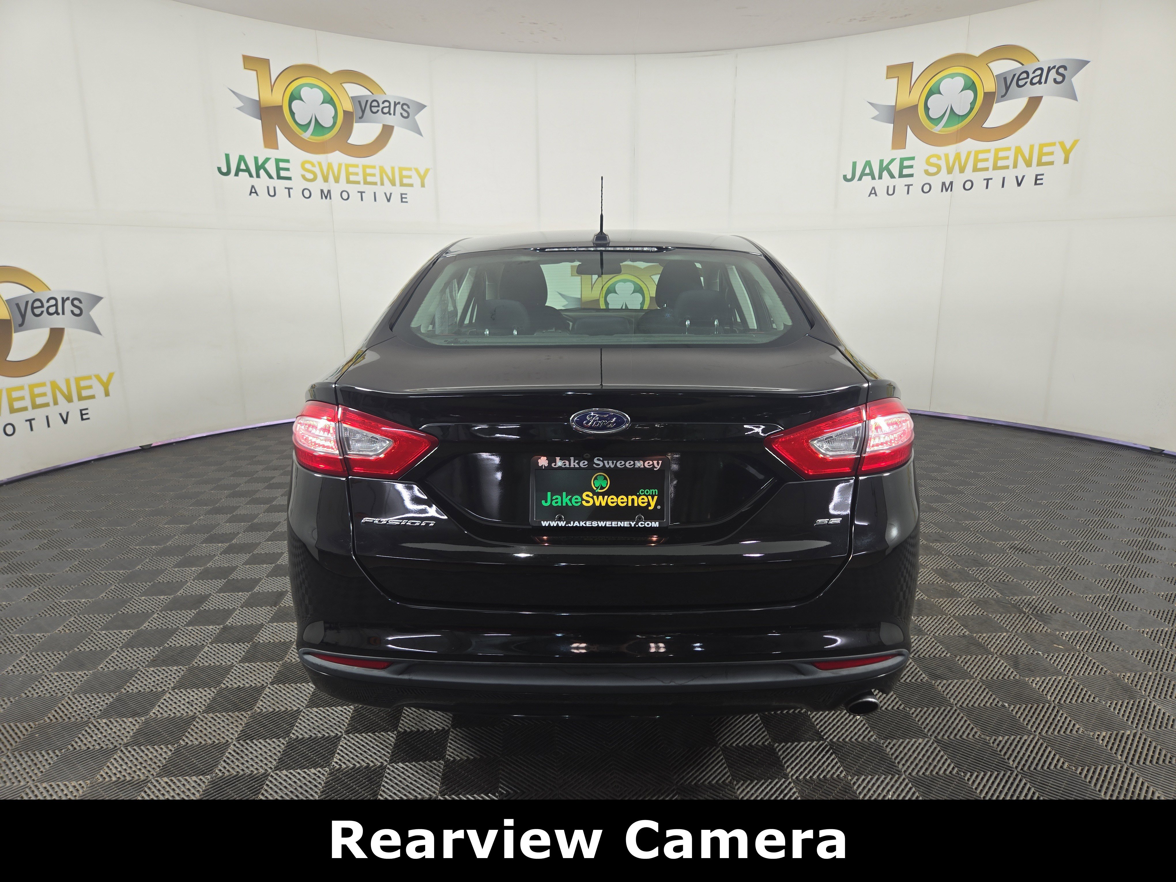 Used 2016 Ford Fusion SE image 9