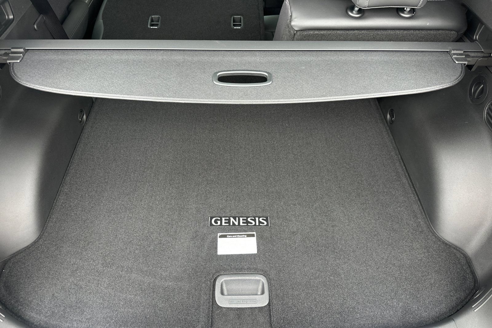 Used 2025 Genesis GV60 Advanced AWD/4WD image 19