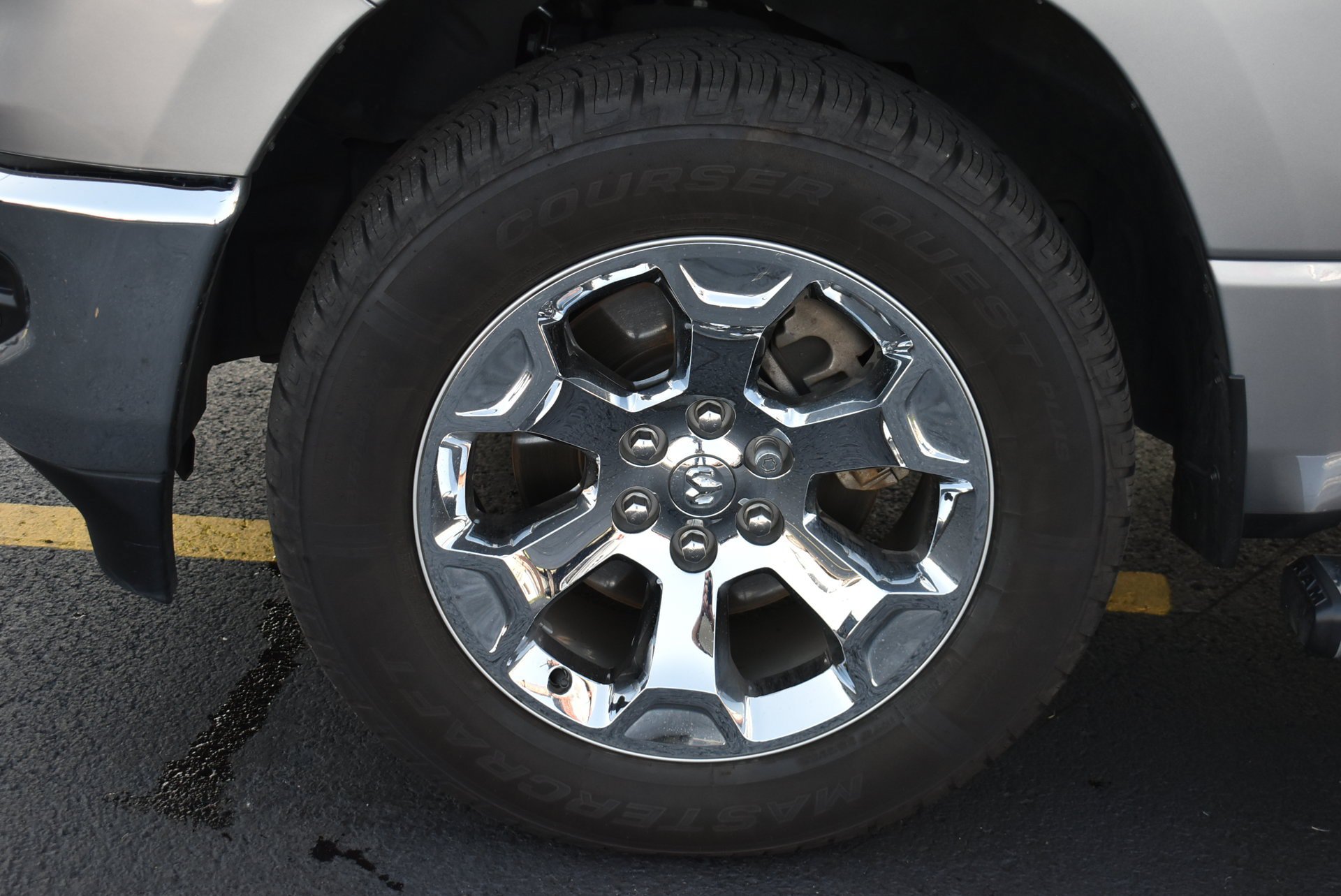 Used 2021 RAM 1500 Big Horn AWD/4WD image 10