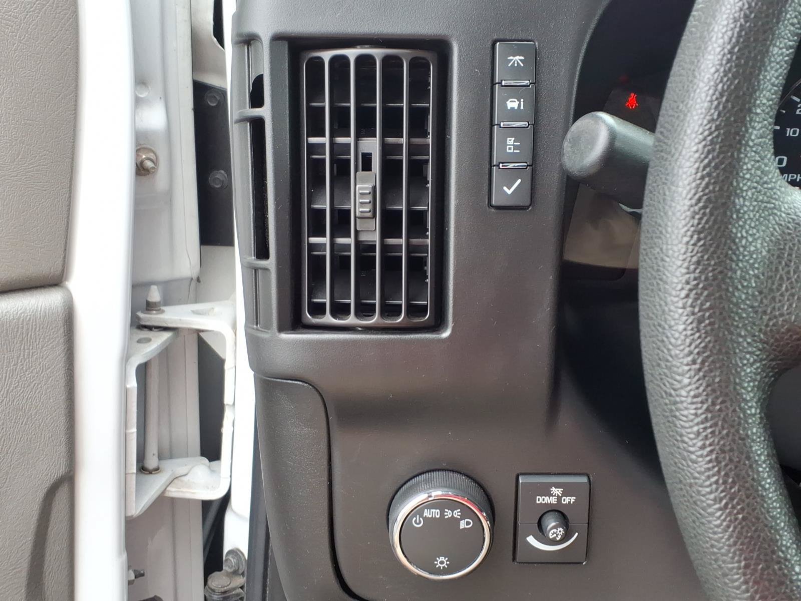 Used 2023 Chevrolet Express 3500 w/ Power Convenience Package RWD image 21