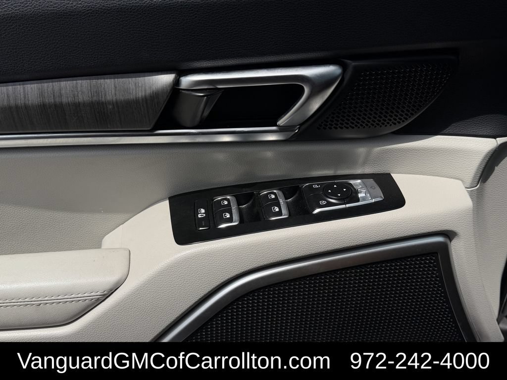 Used 2023 Kia Telluride EX w/ EX Captain's Chair Package FWD image 29