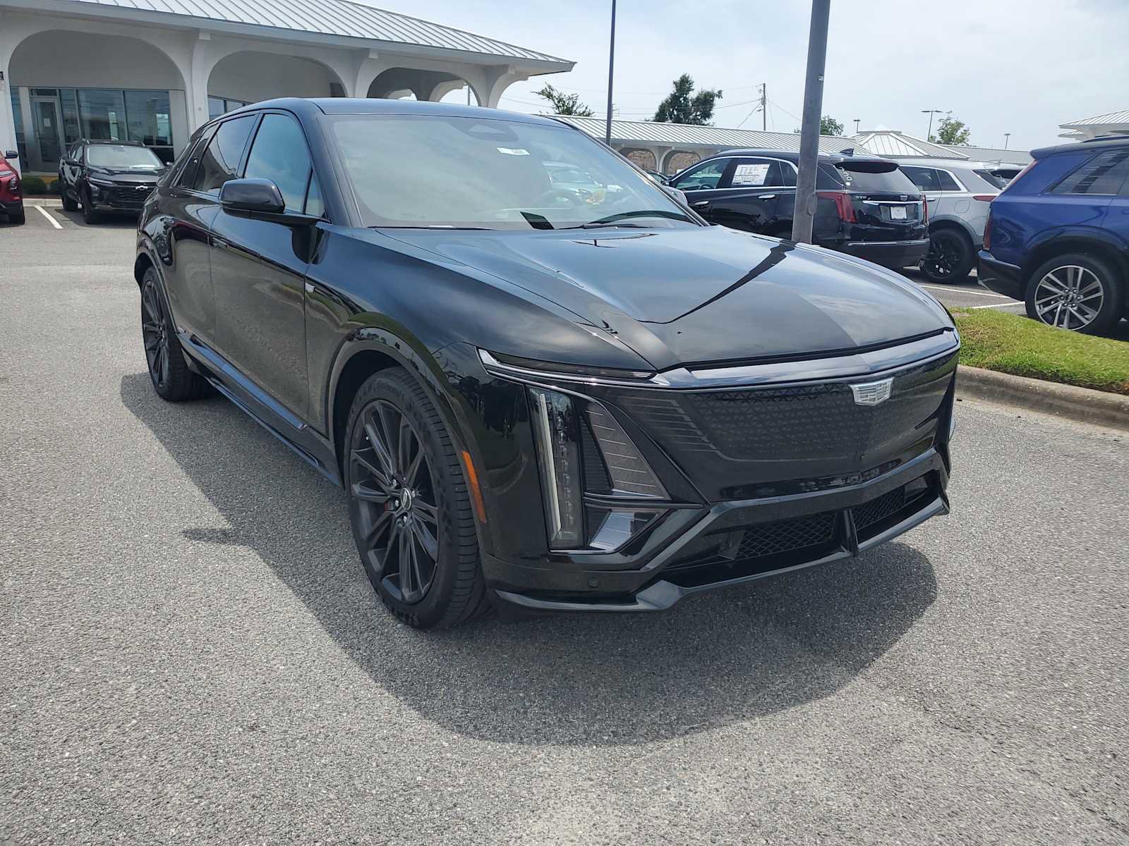 New 2026 Cadillac Lyriq V image 8