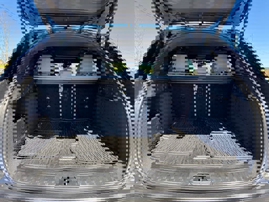 Used 2026 Land Rover Range Rover Velar Dynamic SE image 38