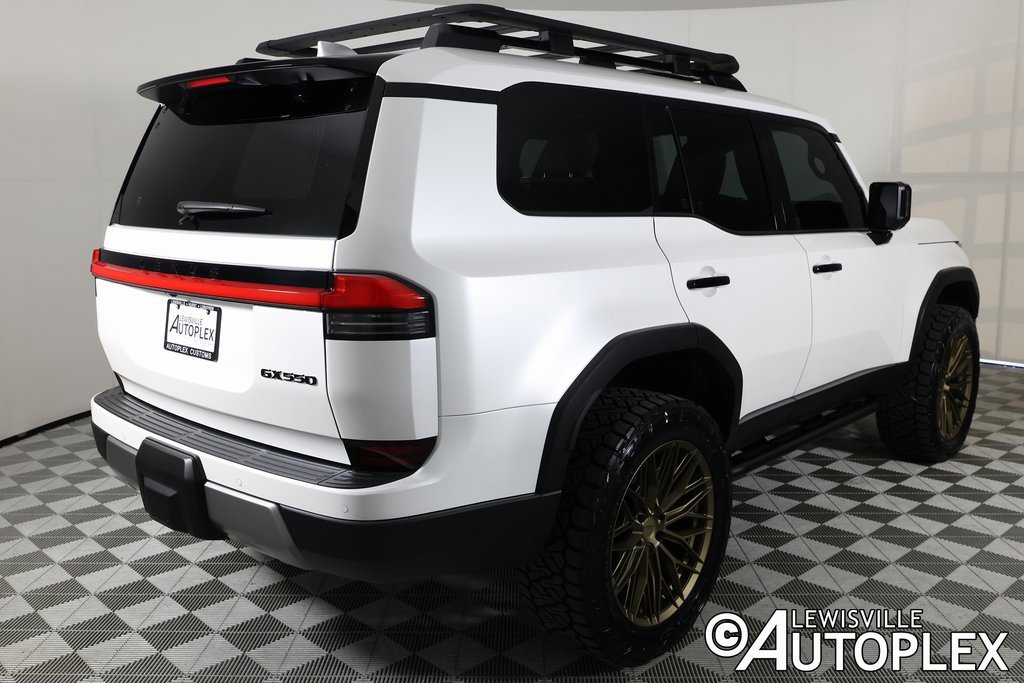 Used 2024 Lexus GX 550 image 5